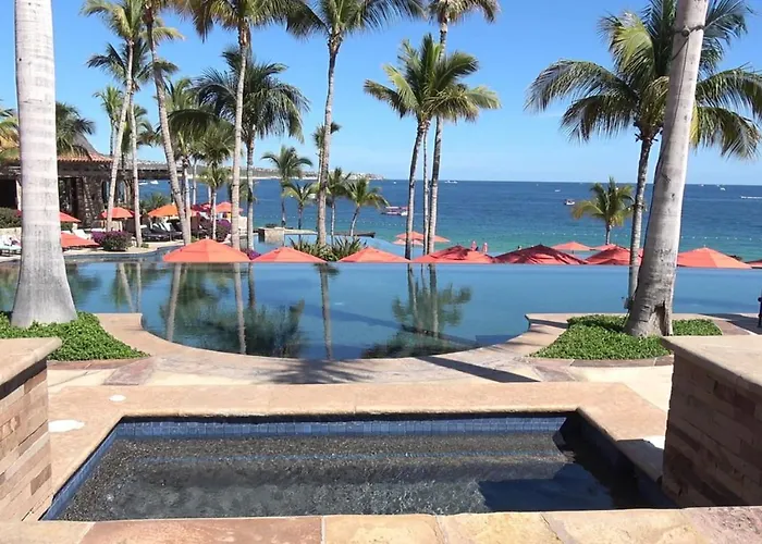 1 Bd 5-star Beachfront Paradise * Cabo San Lucas
